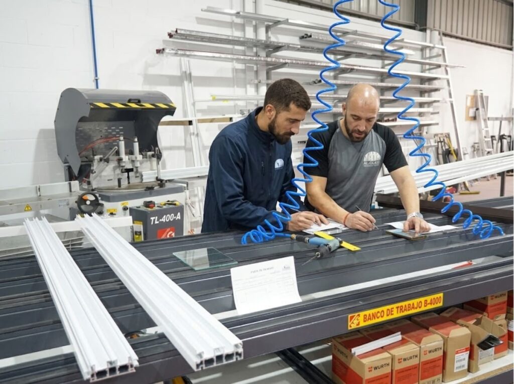 GlassDynamics-cortinas de cristall-glass curtains-portada abajo 10