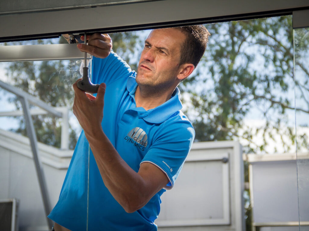 GlassDynamics-cortinas de cristall-glass curtains-portada abajo 7